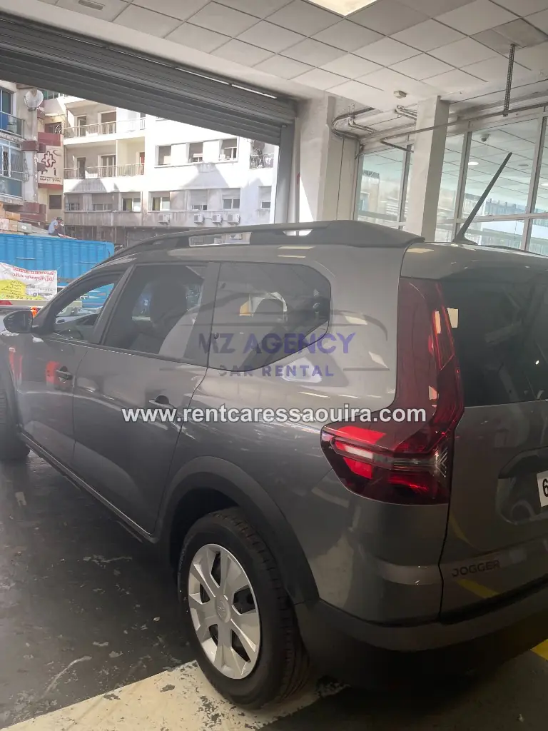 Jogger rental Essaouira – diesel manual family car | Mz Agency