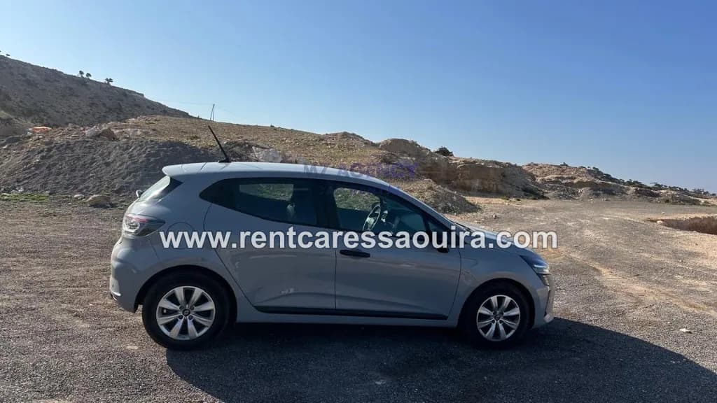 Clio 5 car rental Essaouira – rear profile affordable hire | Mz Agency